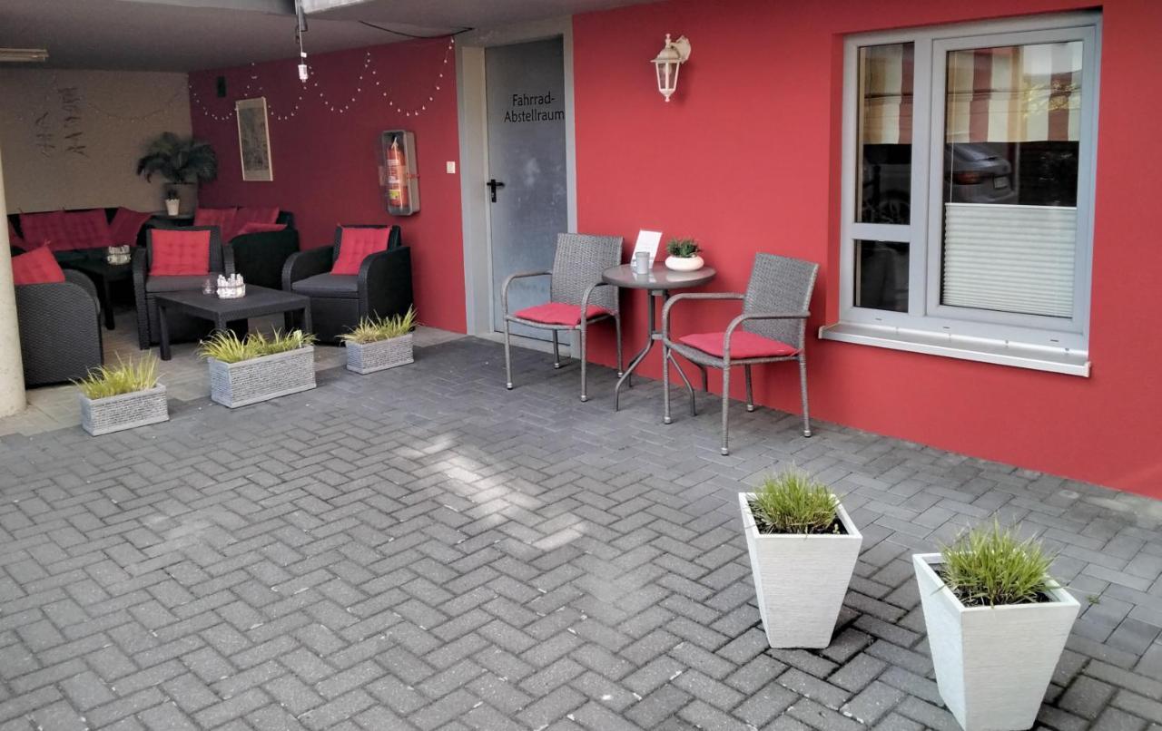 Hotel Am Weinbergschloss Waren  Buitenkant foto